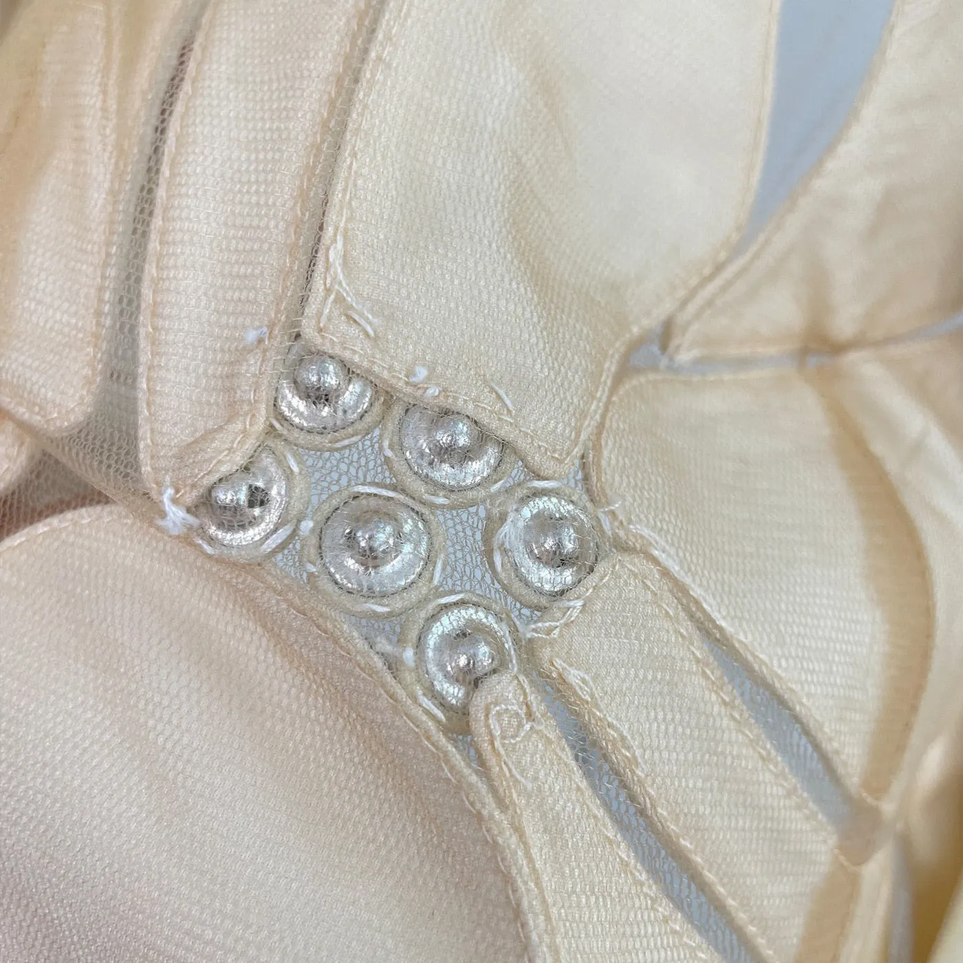 High-quality rose mesh stitching embossed elegant dress