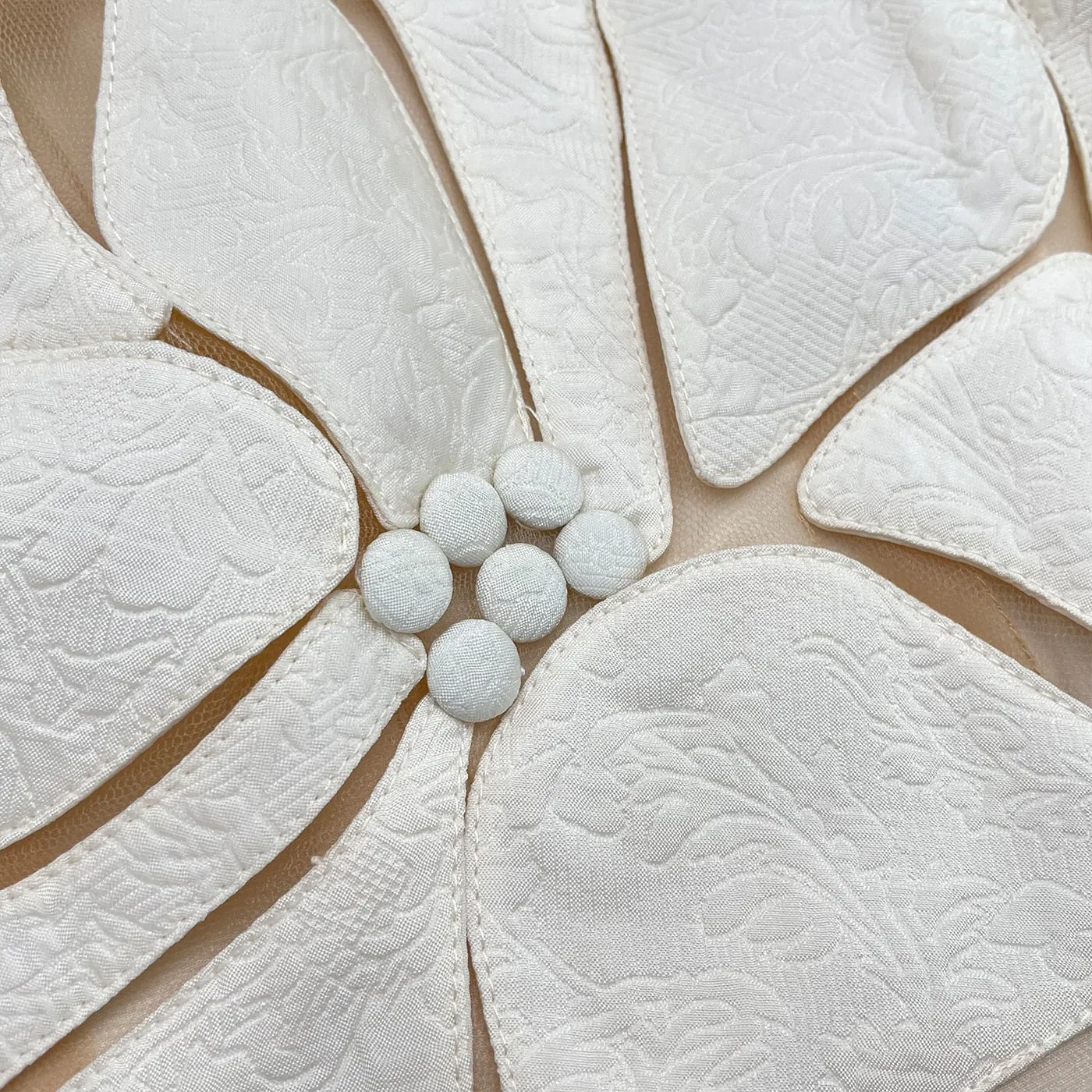 High-quality rose mesh stitching embossed elegant dress