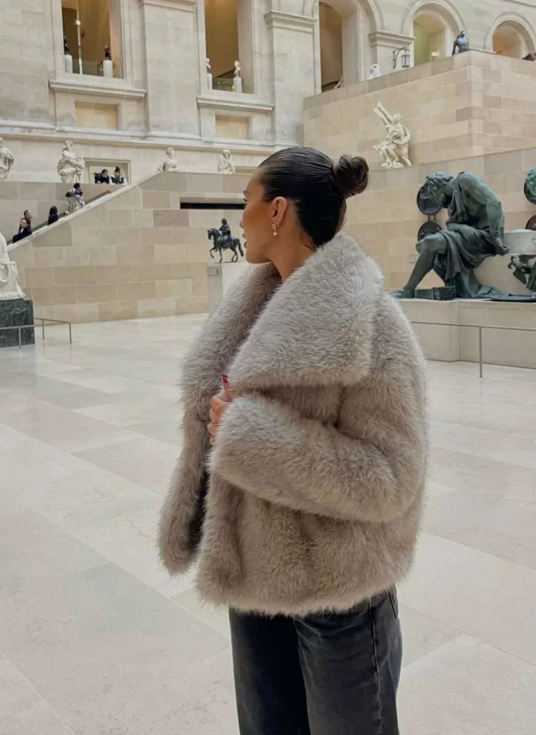 RENATA - Elegant Faux Fur Jacket