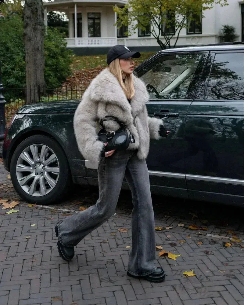 RENATA - Elegant Faux Fur Jacket