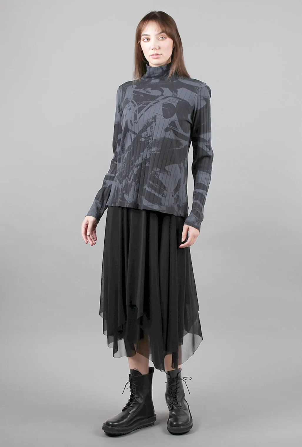 Ribbed Print Funnel Top, Gray